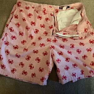 Vineyard Vines Pink and Red Crab Print Women's Shorts